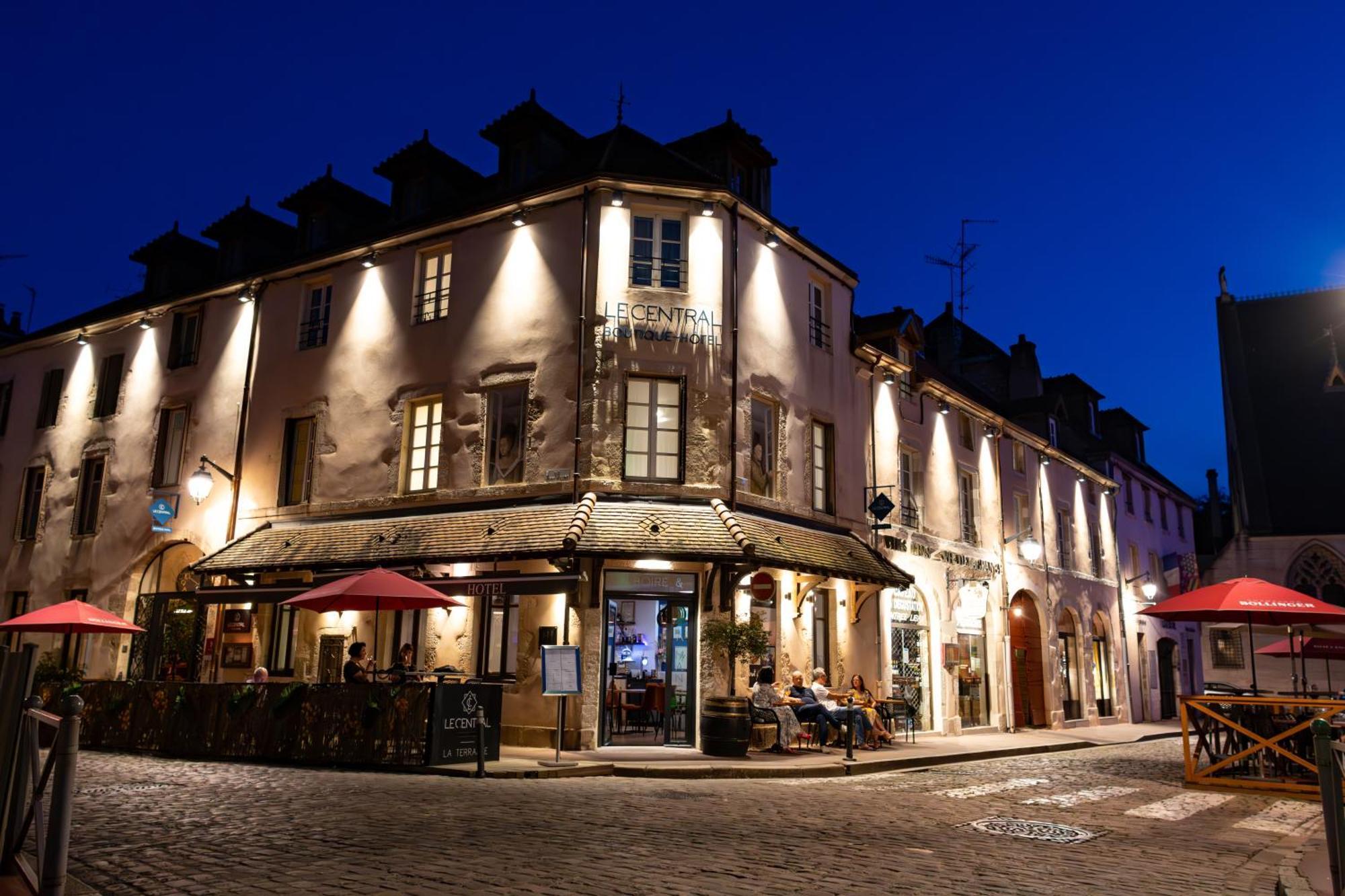 Le Central Boutique Hotel โบน ภายนอก รูปภาพ